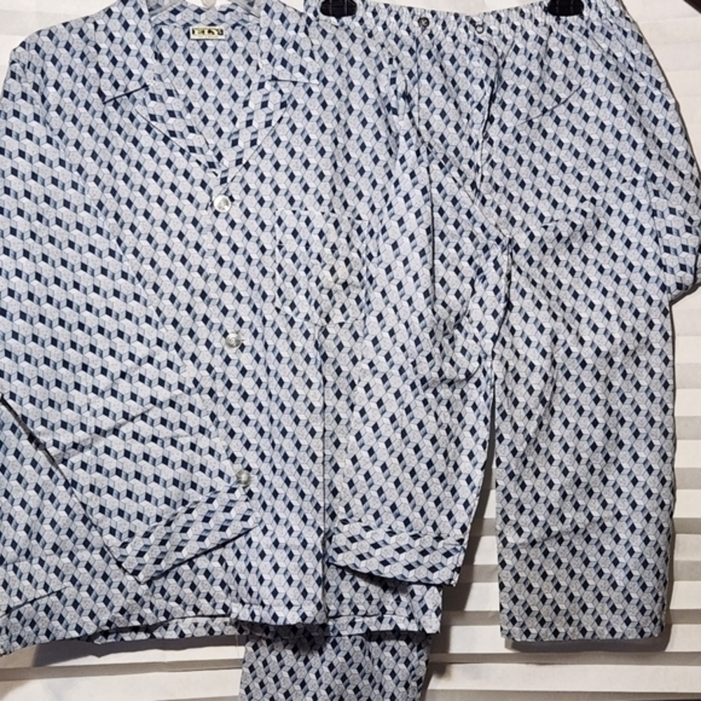 ELY Vintage 2pc Pajamas Button Up Geometric Pattern Size Medium‎ Blue Gray